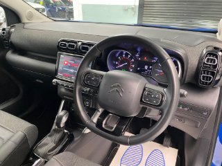 /photos/12042/97f0cf34-72bd-4539-bcbd-6a9f3e23a658_i320x240.jpg